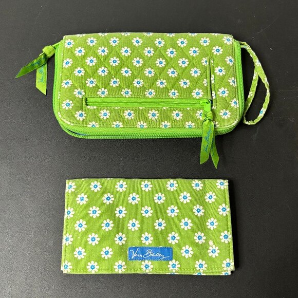 Vera Bradley Handbags - Vera Bradley - Green Apple Pattern - Wallet/Wristlet and Checkbook Holder